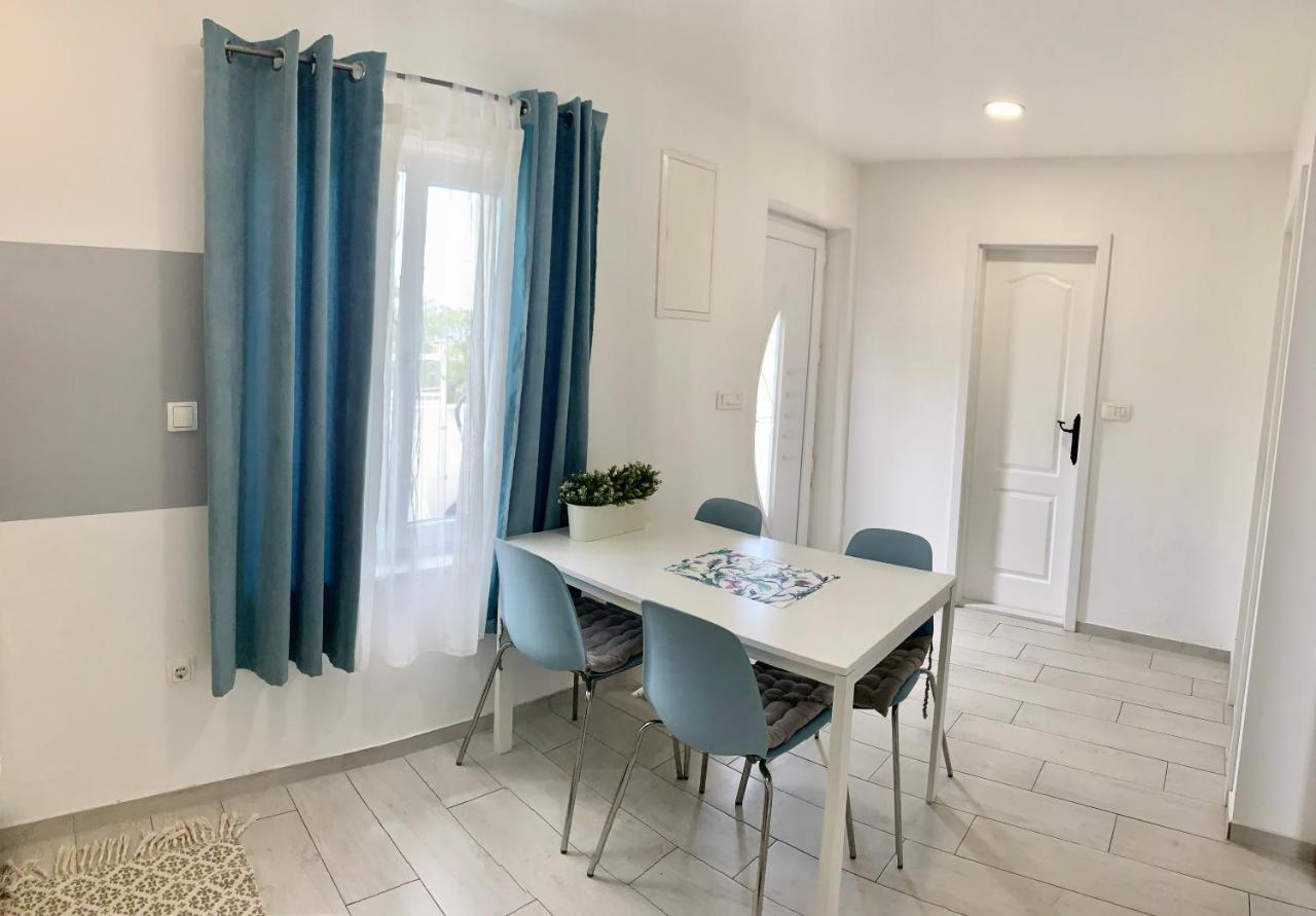 Apartment Ana Sea View Makarska Bagian luar foto